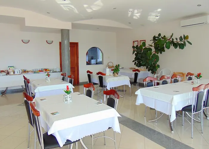 Pansion Kardum 3*